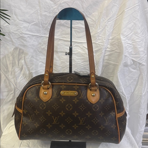 Louis Vuitton Montorgueil PM Monogram Shoulder Bag - Picture 2 of 13